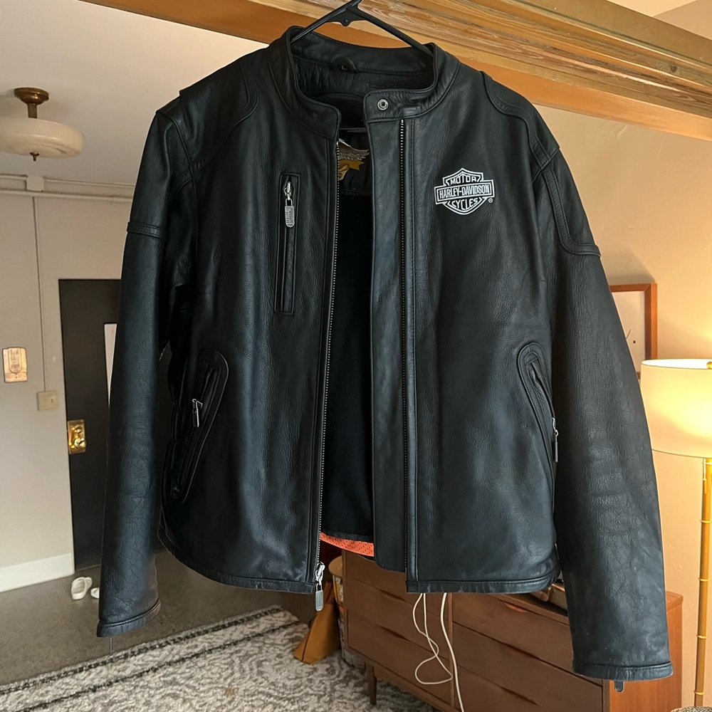 Women’s leather Harley Davidson biking jacket